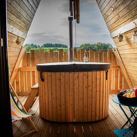Domaine De La Voge & Chalets Et Spa Xertigny Buitenkant foto
